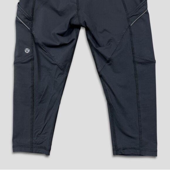 Lululemon Run: Mod Moves Crop in Black - Picture 12 of 14